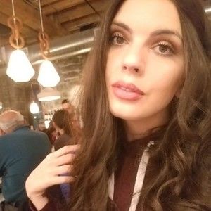 Meet your Posher, Jenny